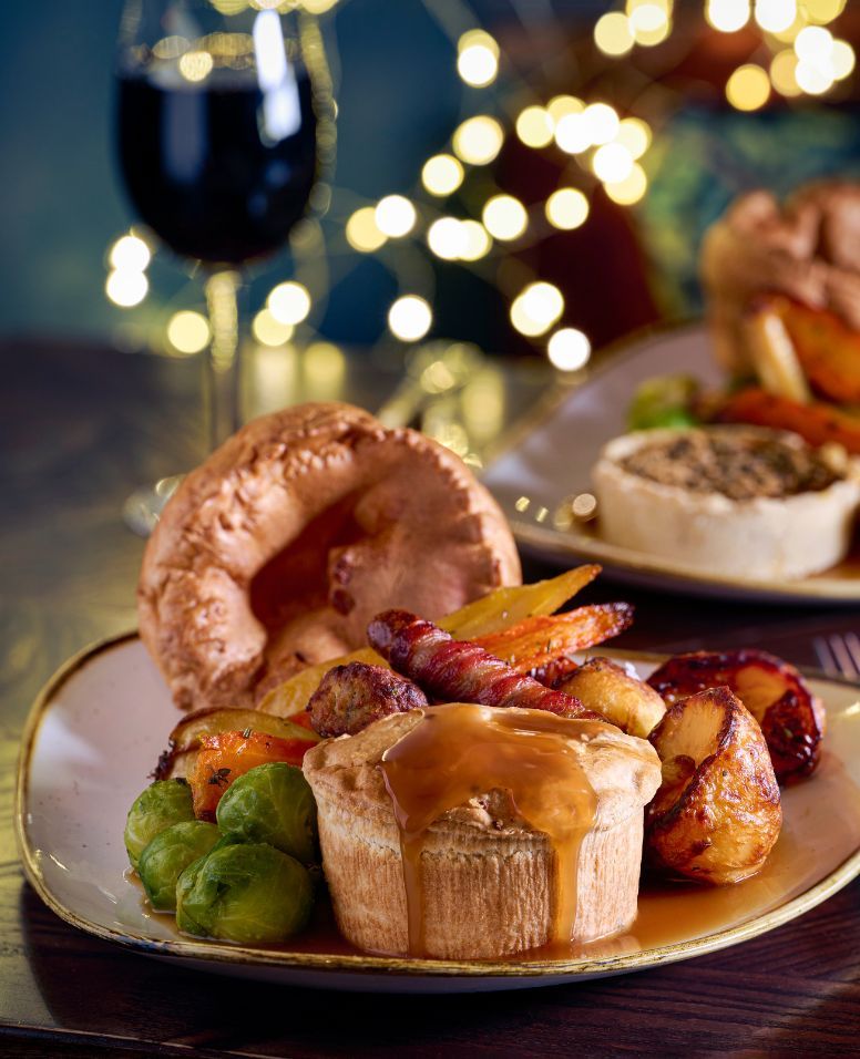 Lunch & Dinner at The Bell Inn in Tong